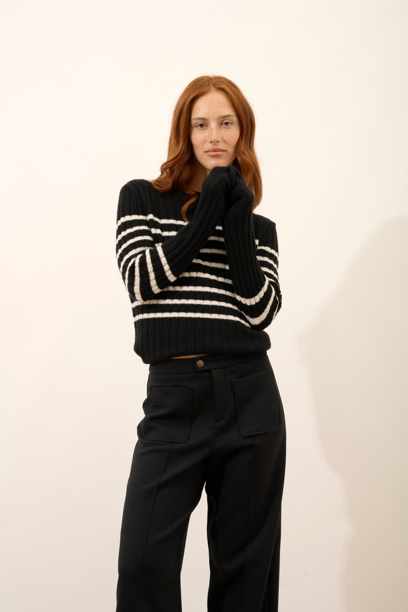 sylvana pull col rond 4 fils bi-color noir/ivoire 100% cachemire