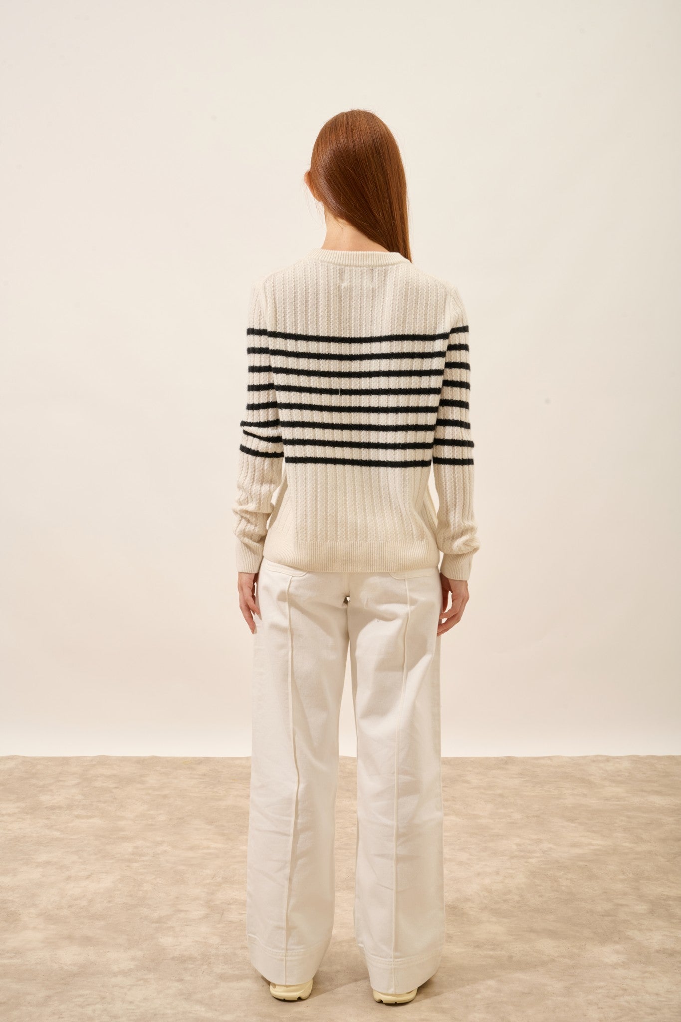 sylvana pull col rond 4 fils bi-color noir/ivoire 100% cachemire