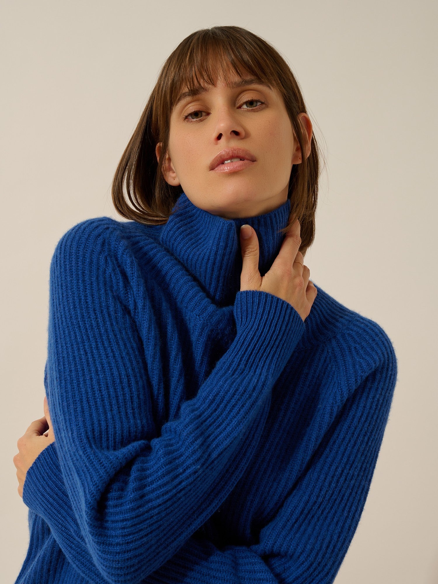 Taylor 4-ply navy blue turtleneck sweater