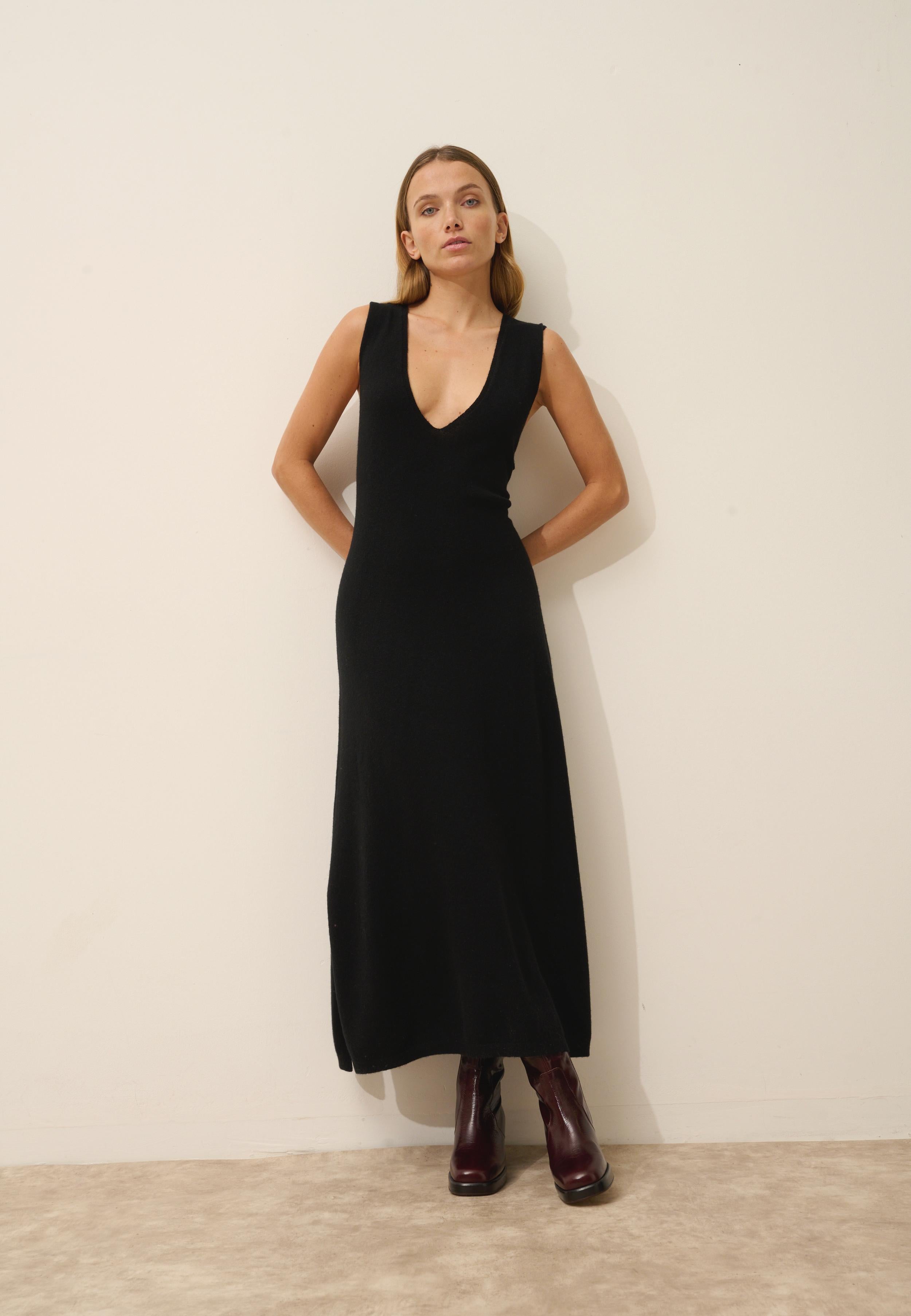 TESSA robe col v noir