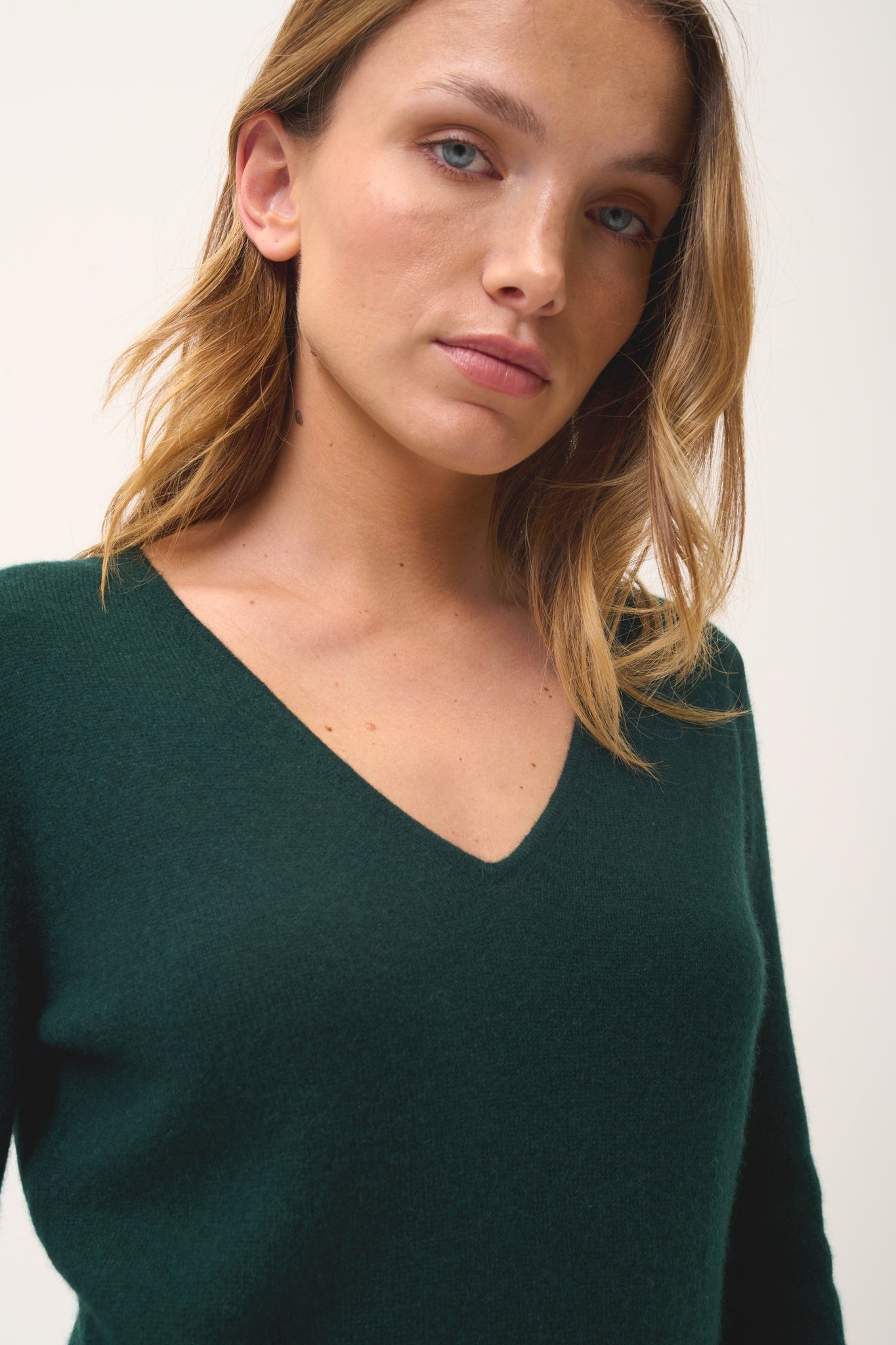 TRACY v-neck cypress dress