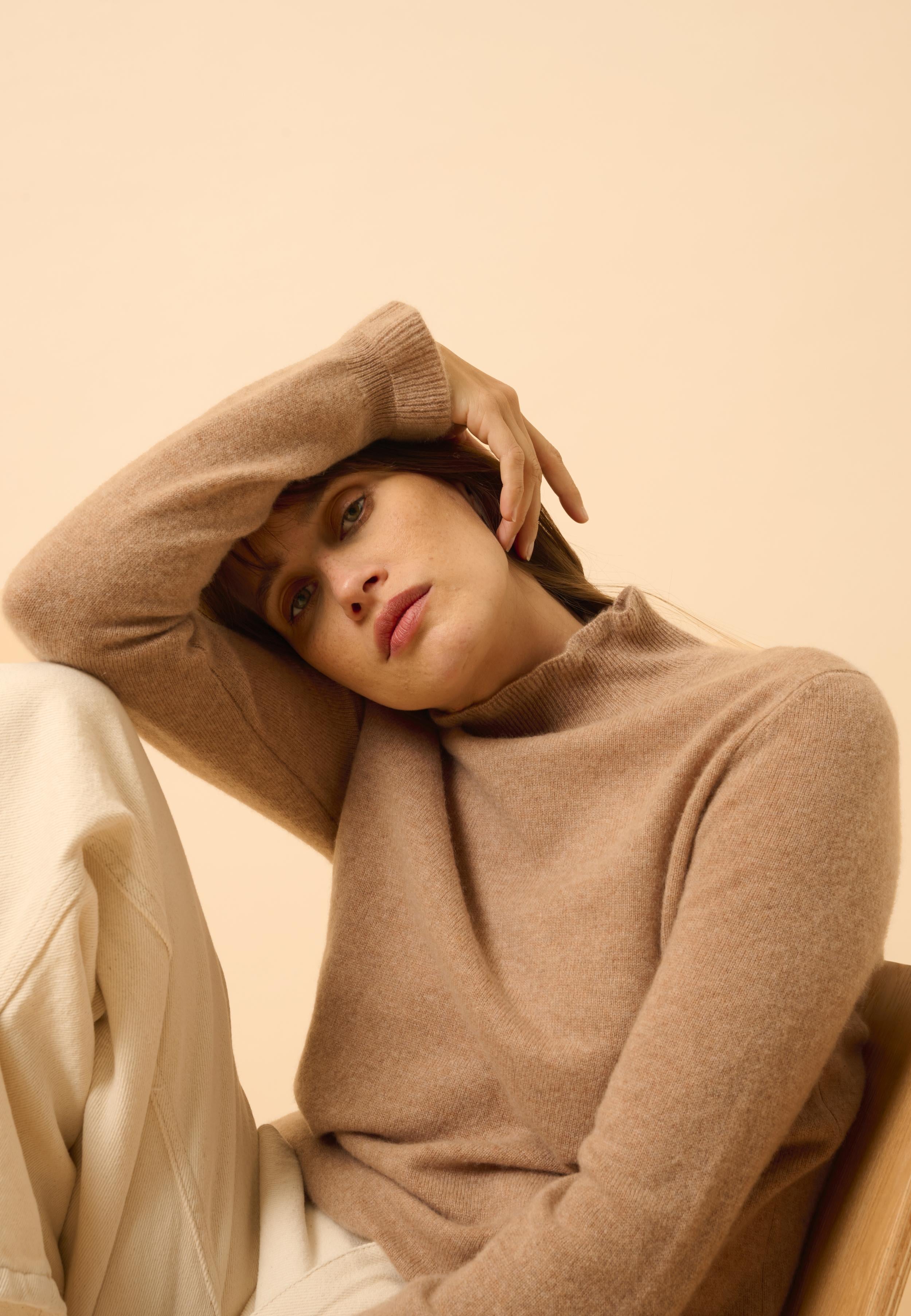 TRILA pull col montant camel chiné