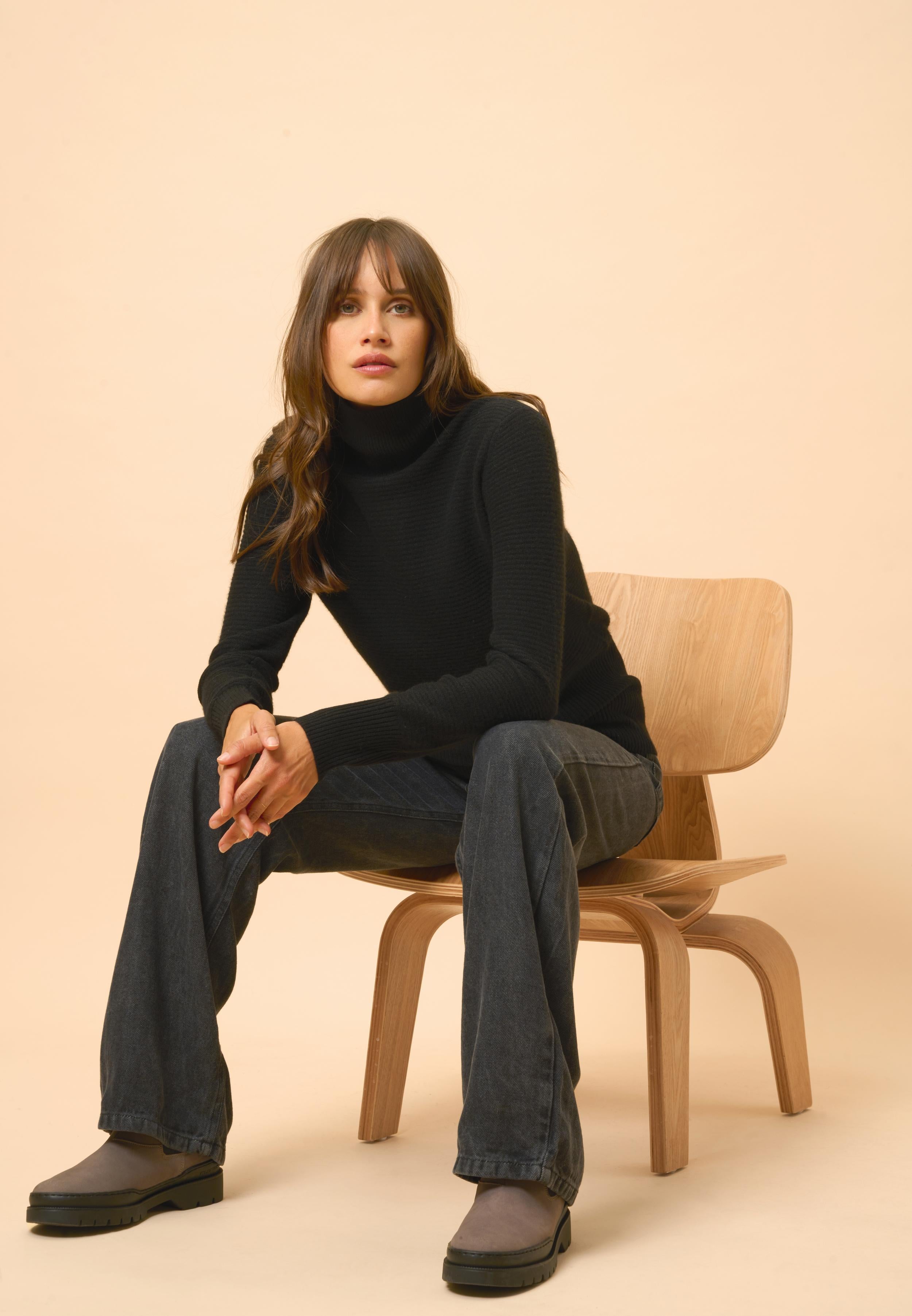 UDNY black turtleneck sweater