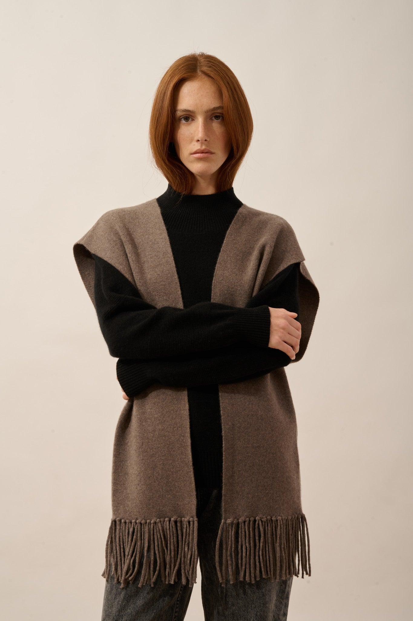 victoire gilet sans manches avec franges taupe chiné