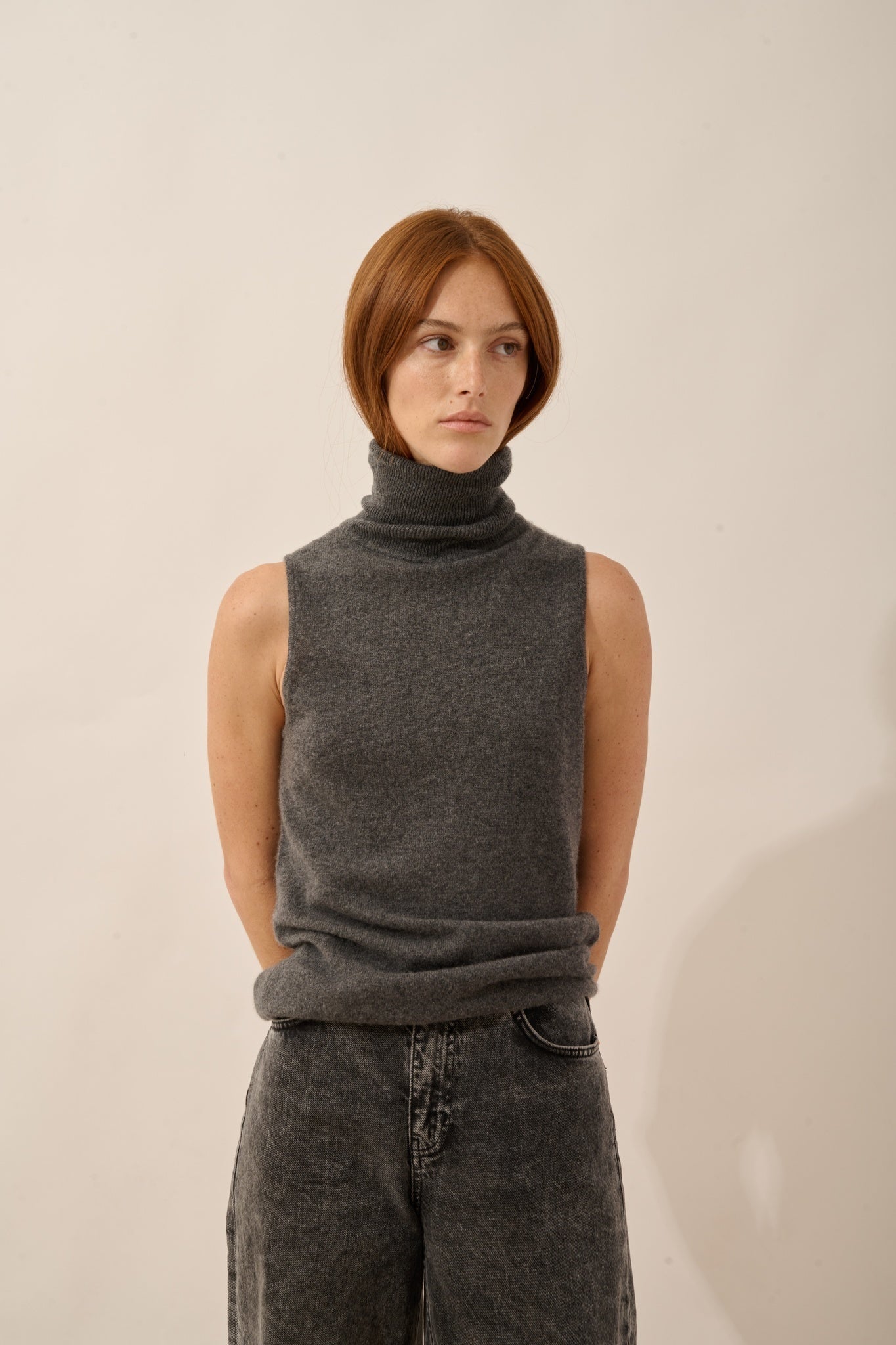 VIOLET anthracite heathered turtleneck sweater