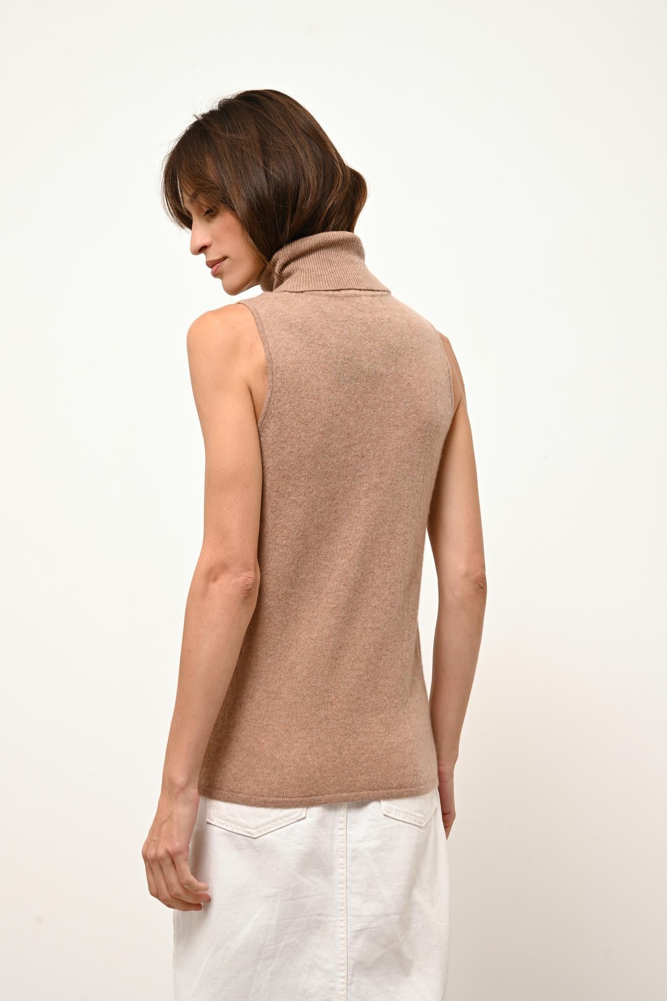 VIOLET pull col roulé camel chiné