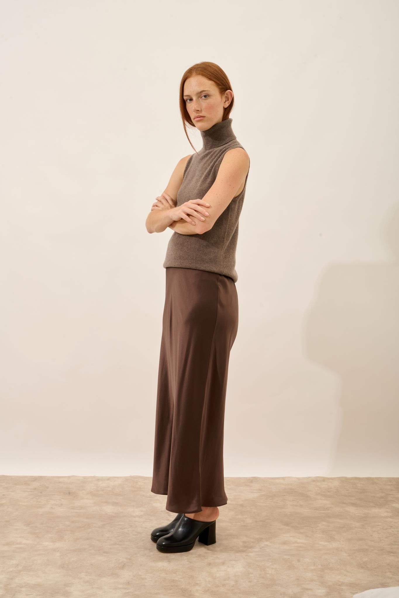 VIOLET taupe mottled turtleneck sweater
