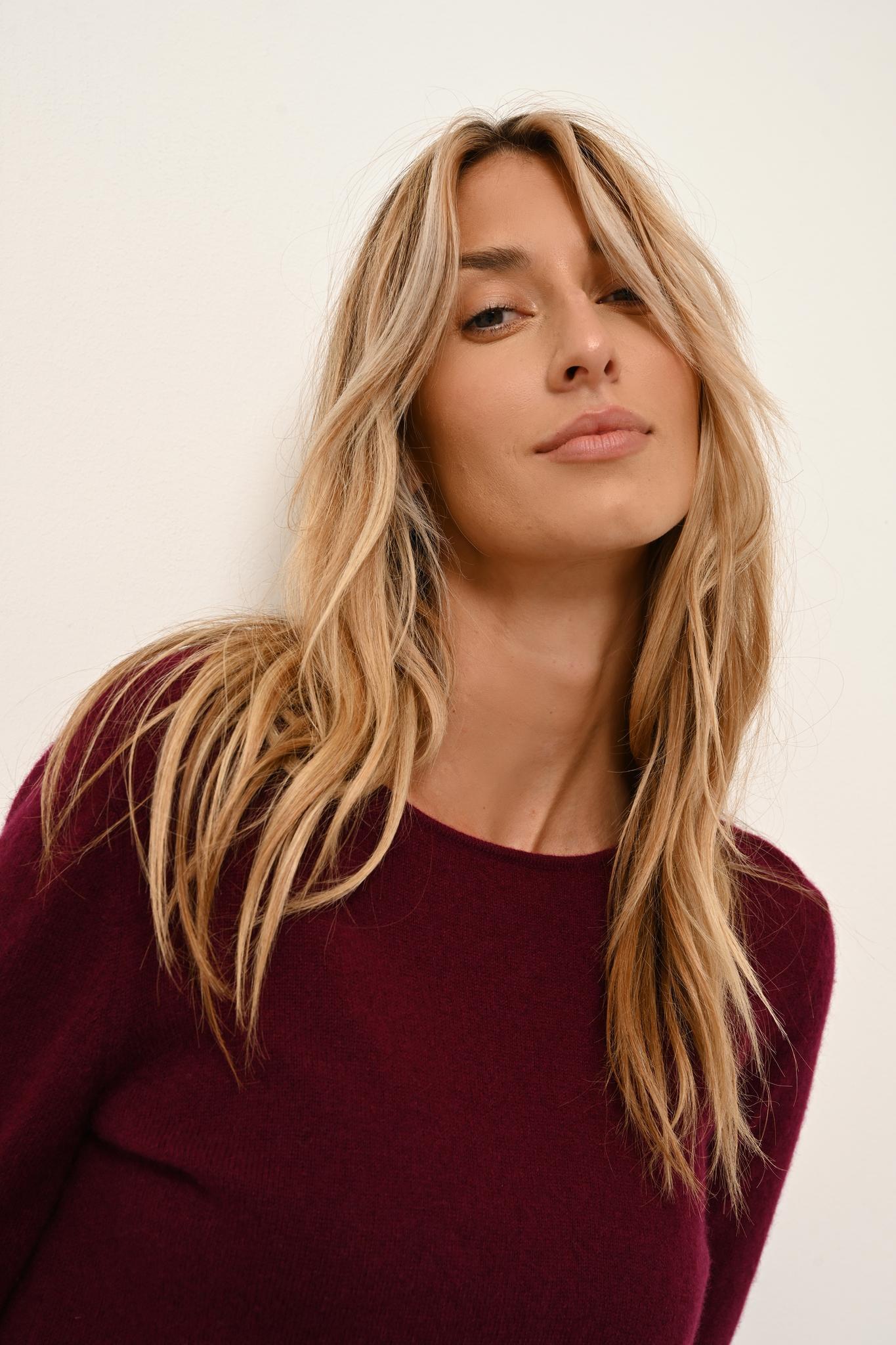VIVIAN pull col rond bordeaux