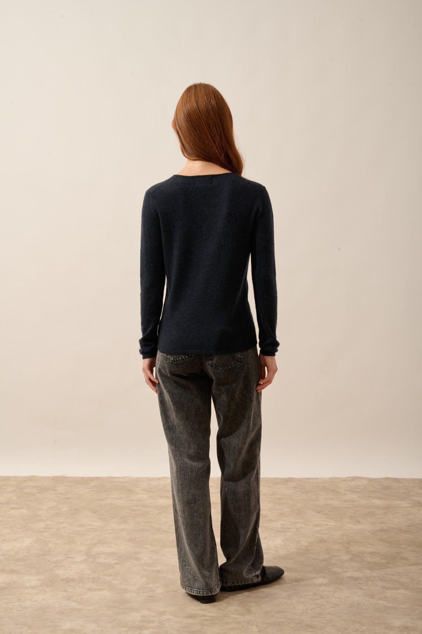 vivian pull col rond caviar 100% cachemire