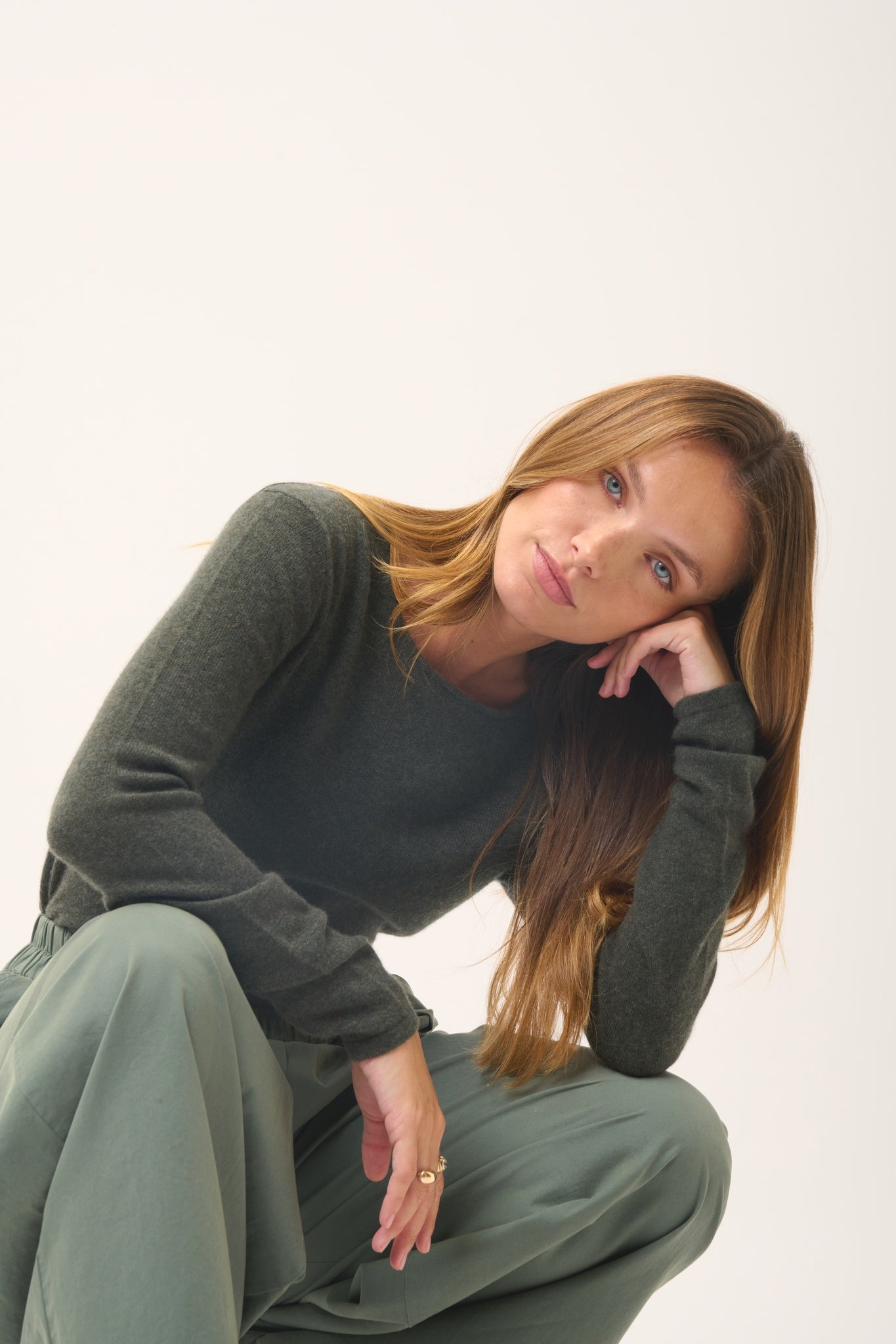 VIVIAN pull col rond kaki chiné