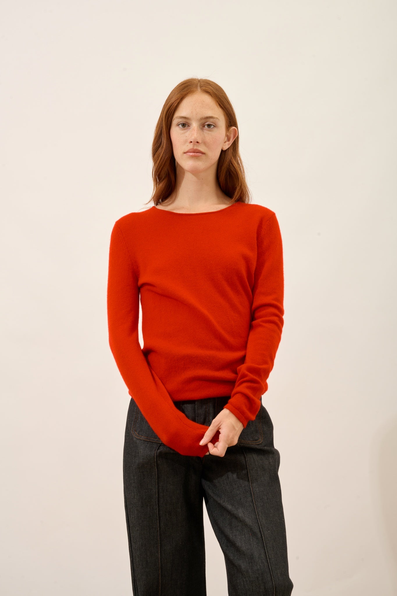 VIVIAN round-neck sweater red
