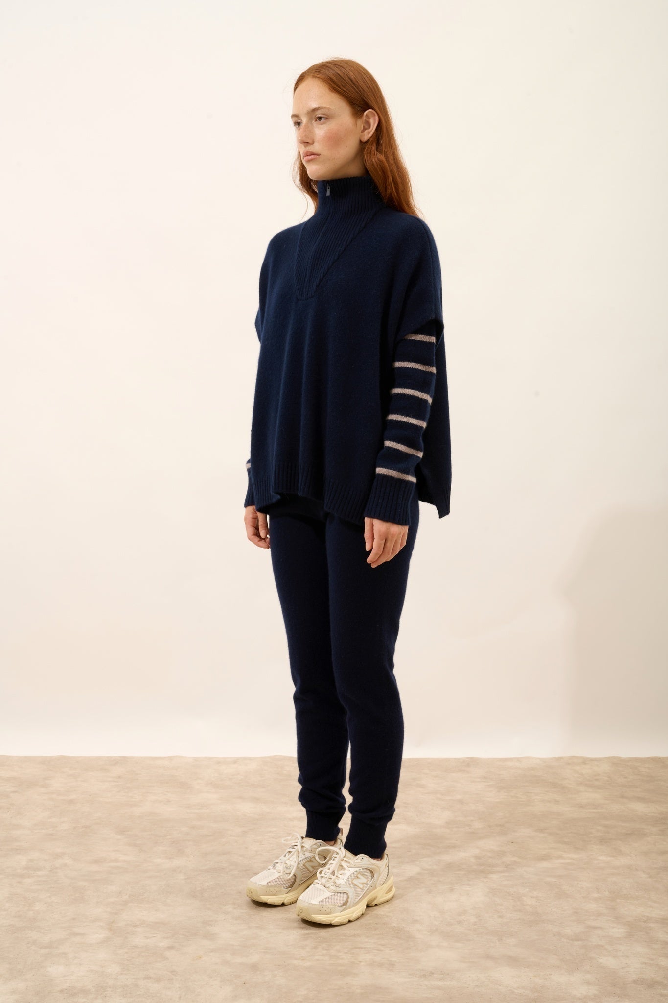 VIVIENNE trucker collar poncho, 4-ply navy