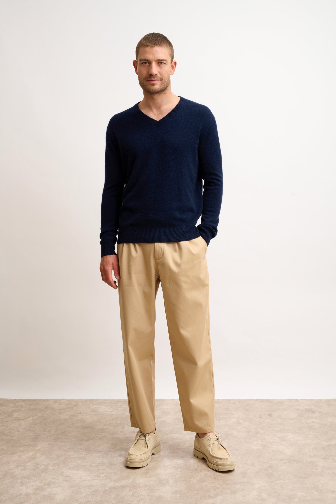 WALT pull col v navy