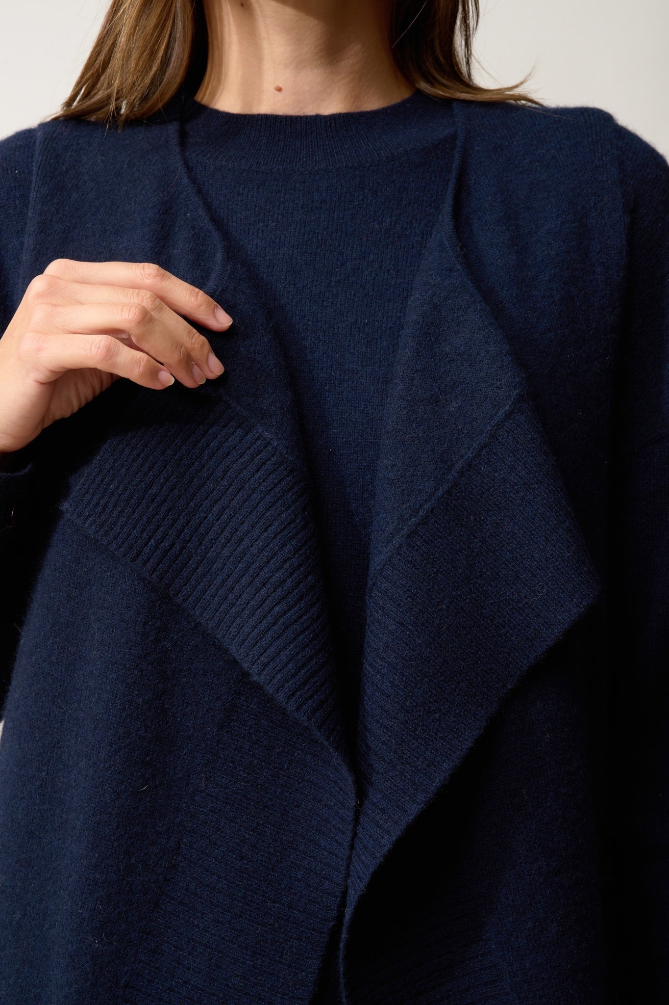 WISHAW round-neck cardigan navy