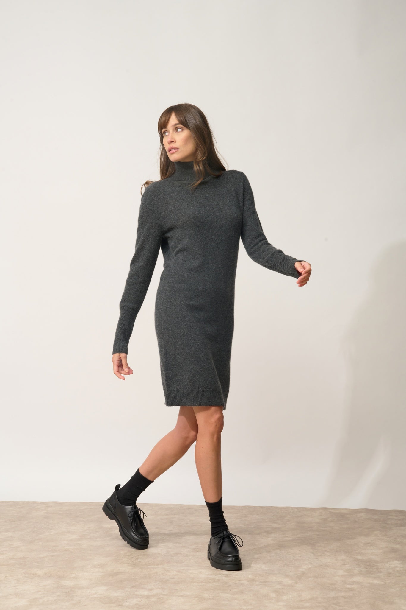 ZOELA robe col roulé carbone chiné