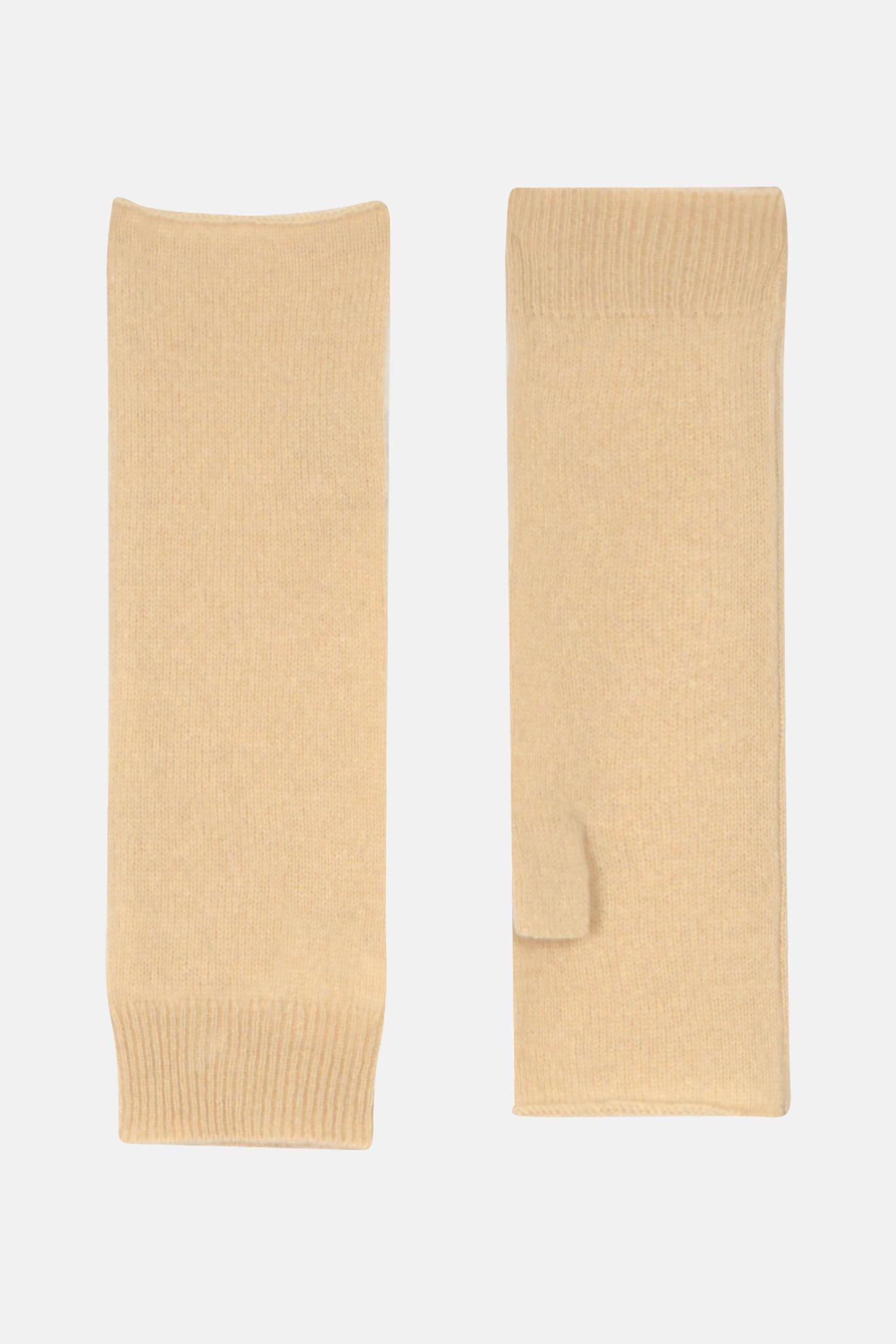 ZOE beige mittens